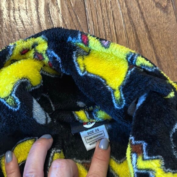 Nickelodeon fleece Pokémon Paw patrol bathrobe bundle 5t - Picture 6 of 7